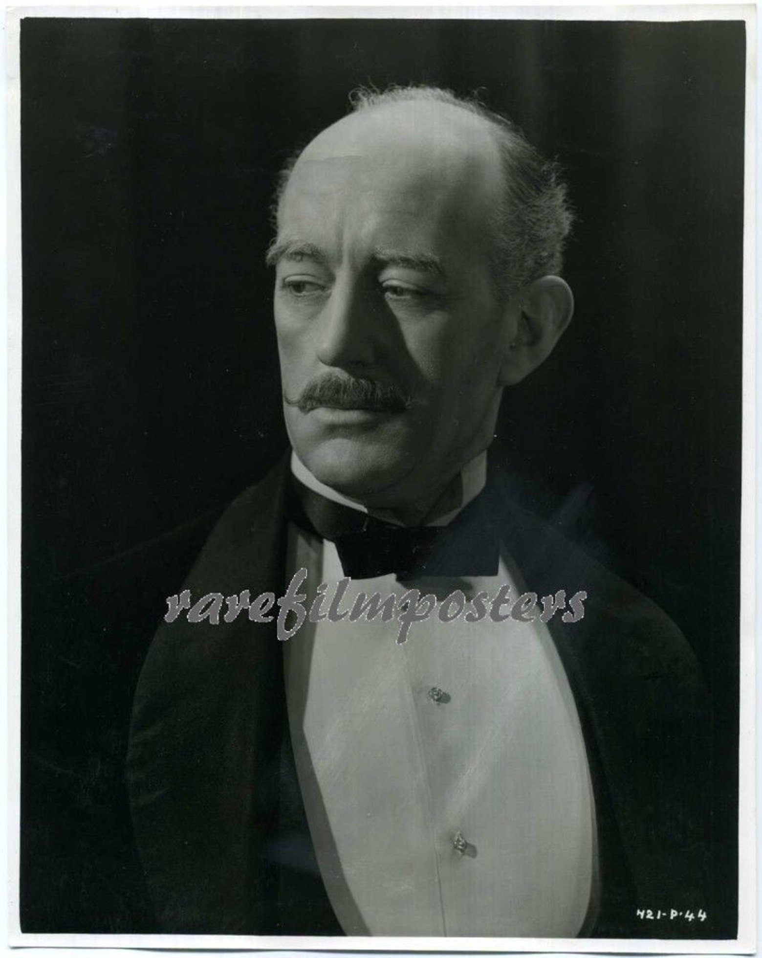 KIND HEARTS AND CORONETS