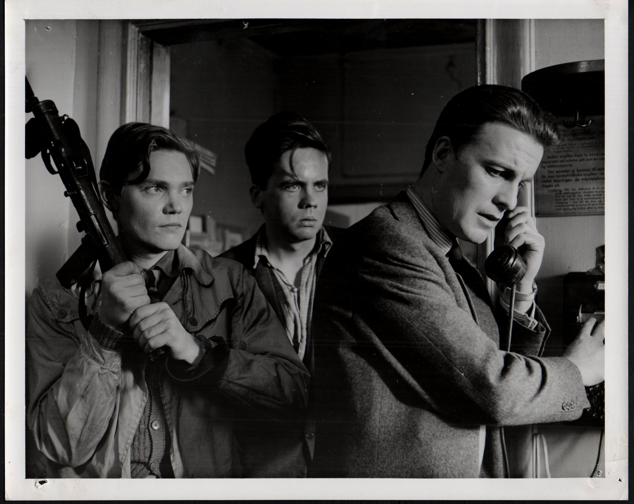 BLOCKED LINE - Image 4