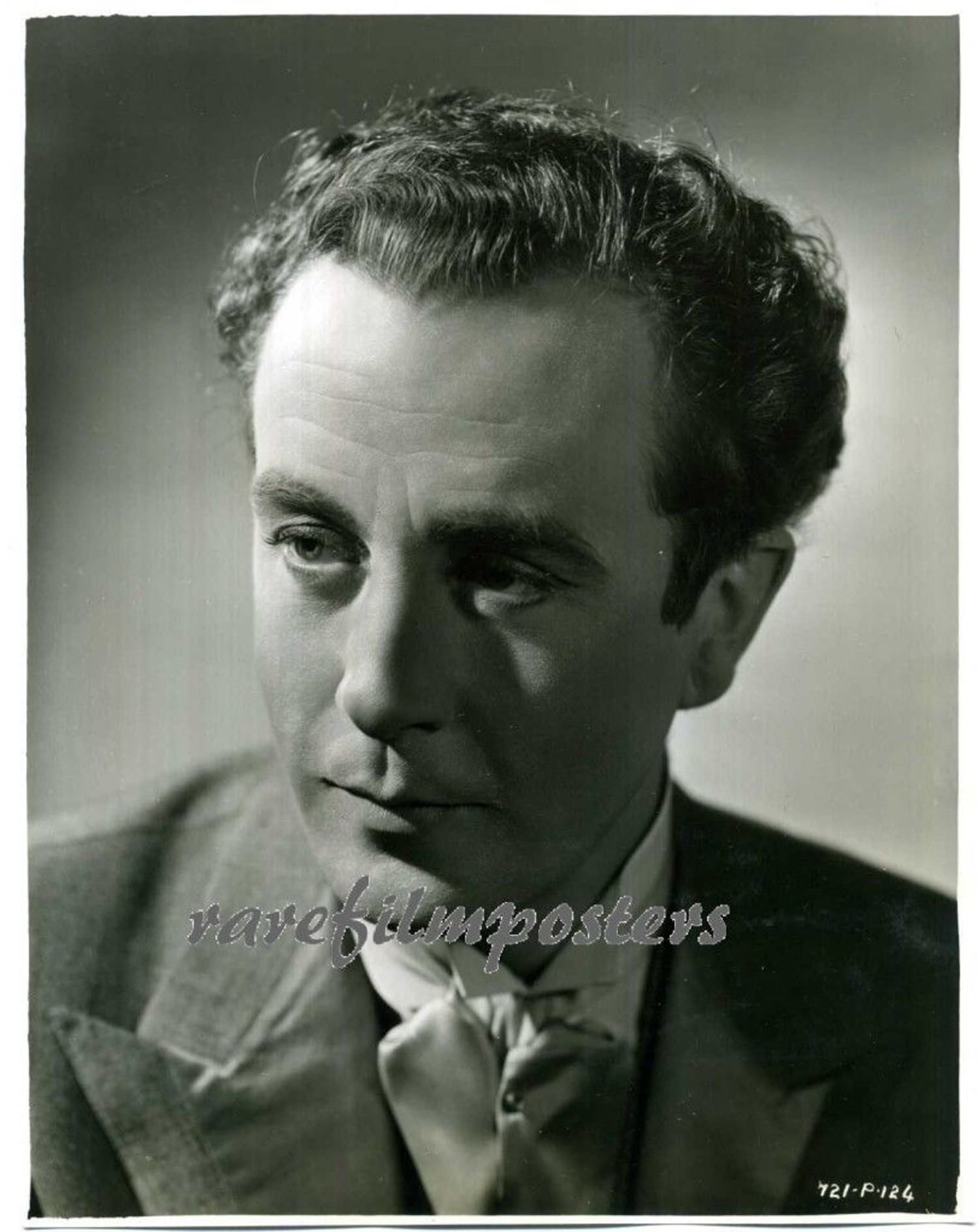 KIND HEARTS AND CORONETS