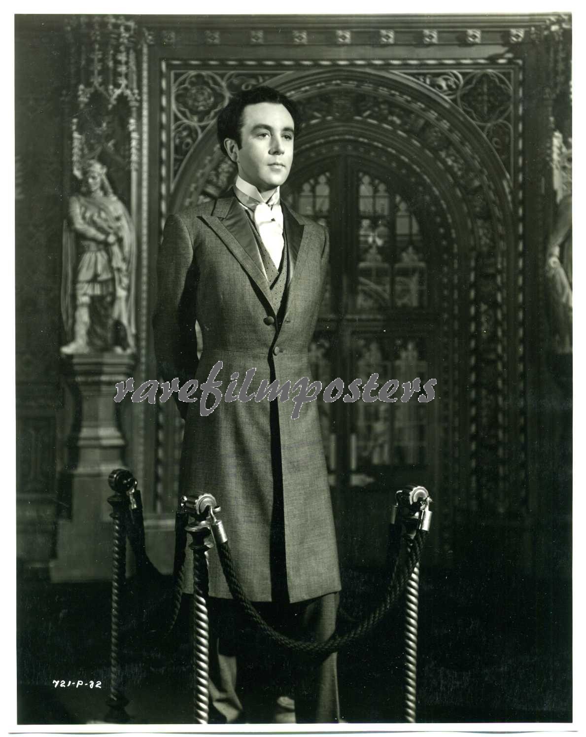 KIND HEARTS AND CORONETS