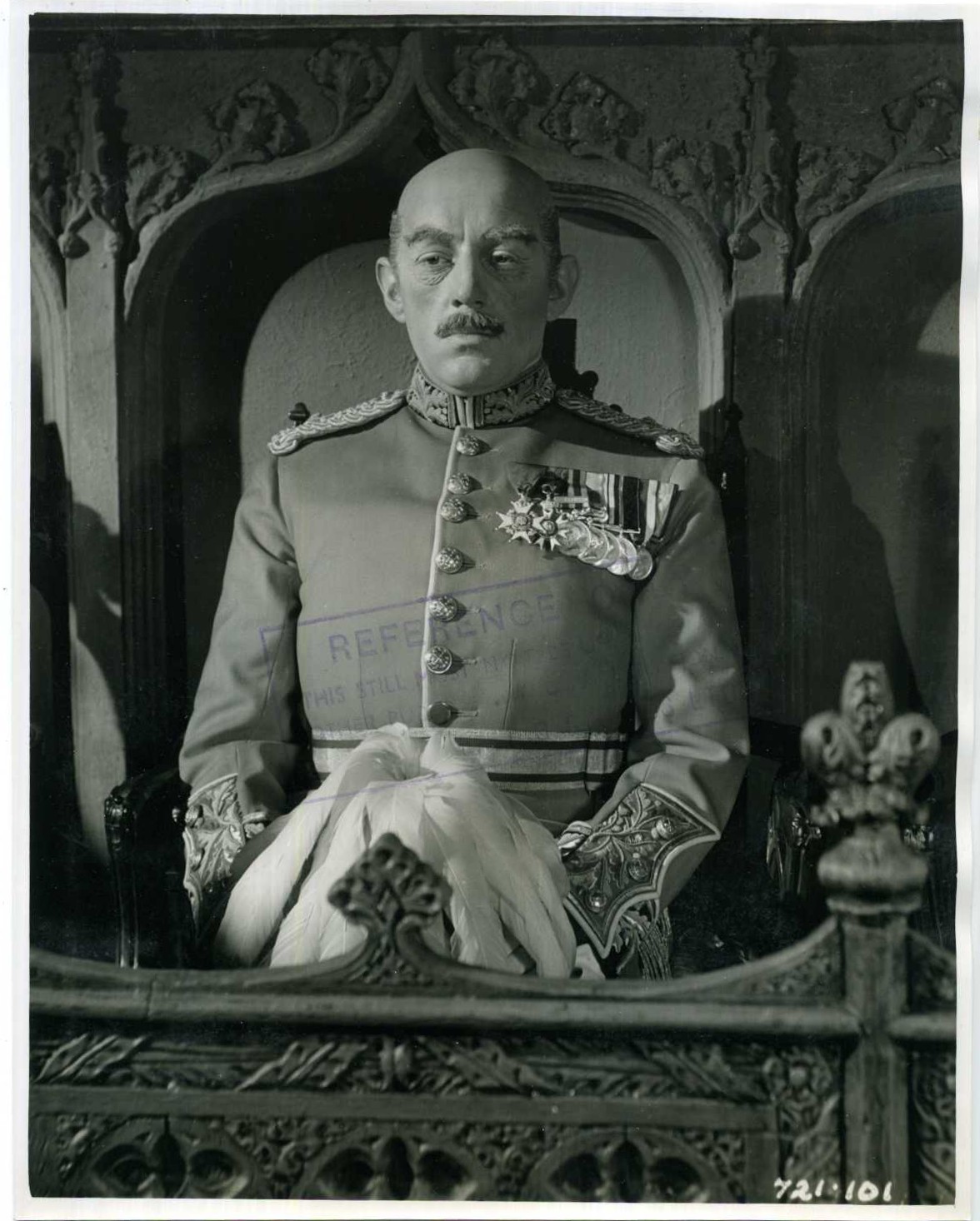 KIND HEARTS AND CORONETS