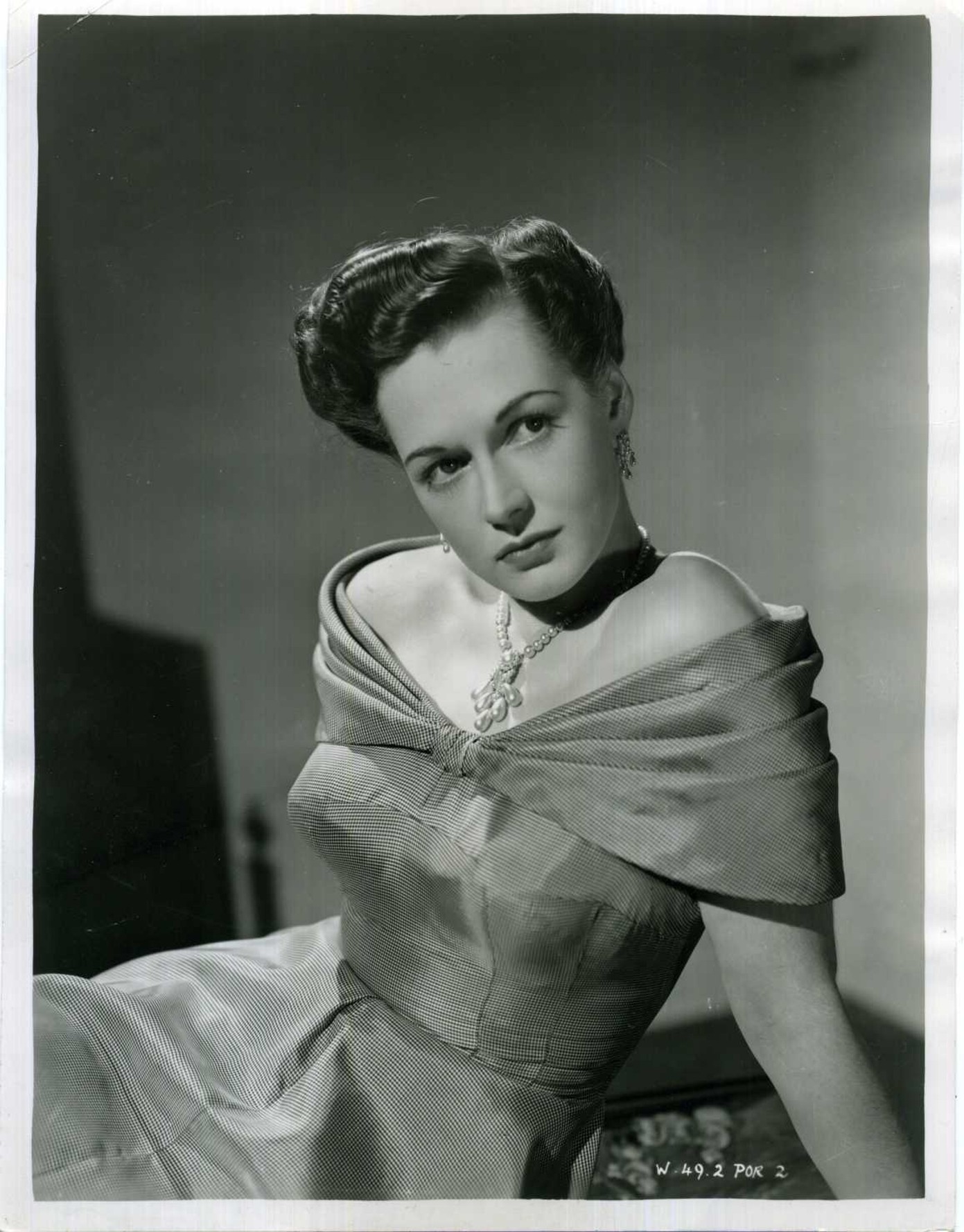 LAST HOLIDAY - Image 4